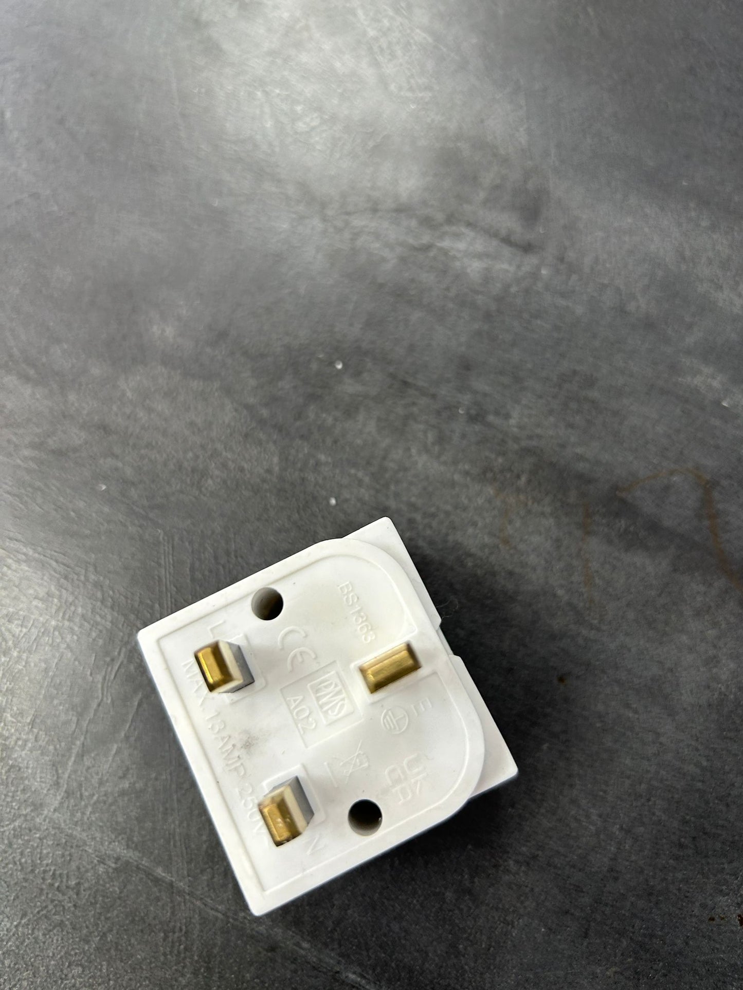 Non Fused Mains Adaptor 2 Way 13A White