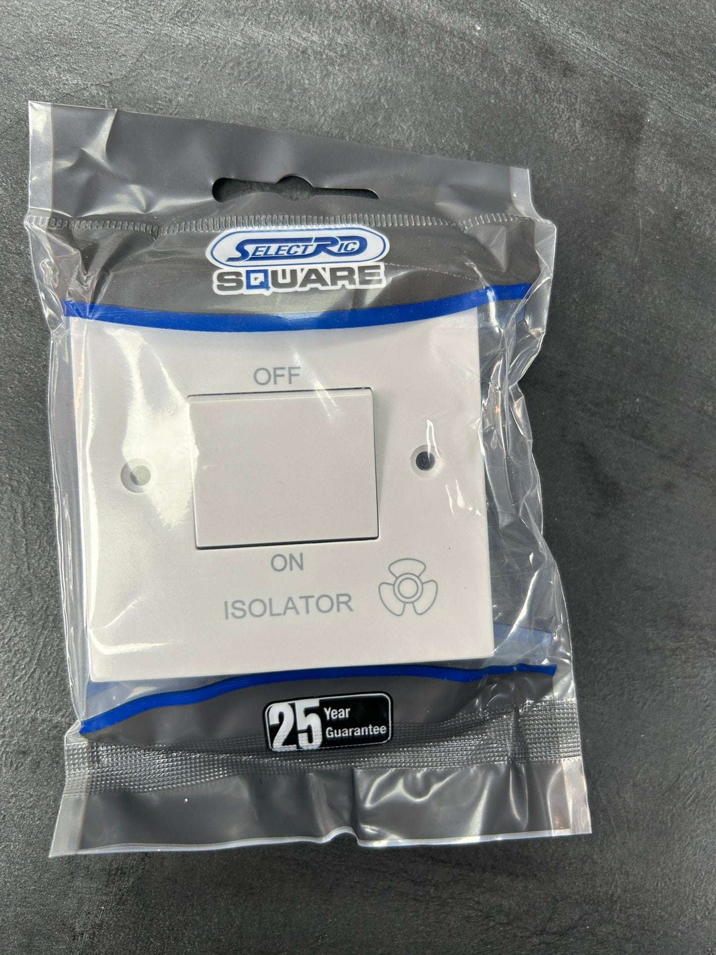 Plate Switch 10A 3 Pole Fan Isolator