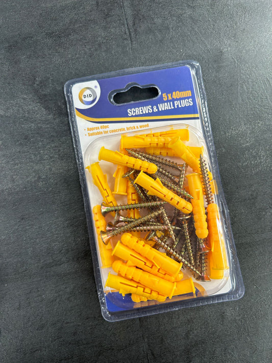Screws & Wall Plugs 5 X 40mm